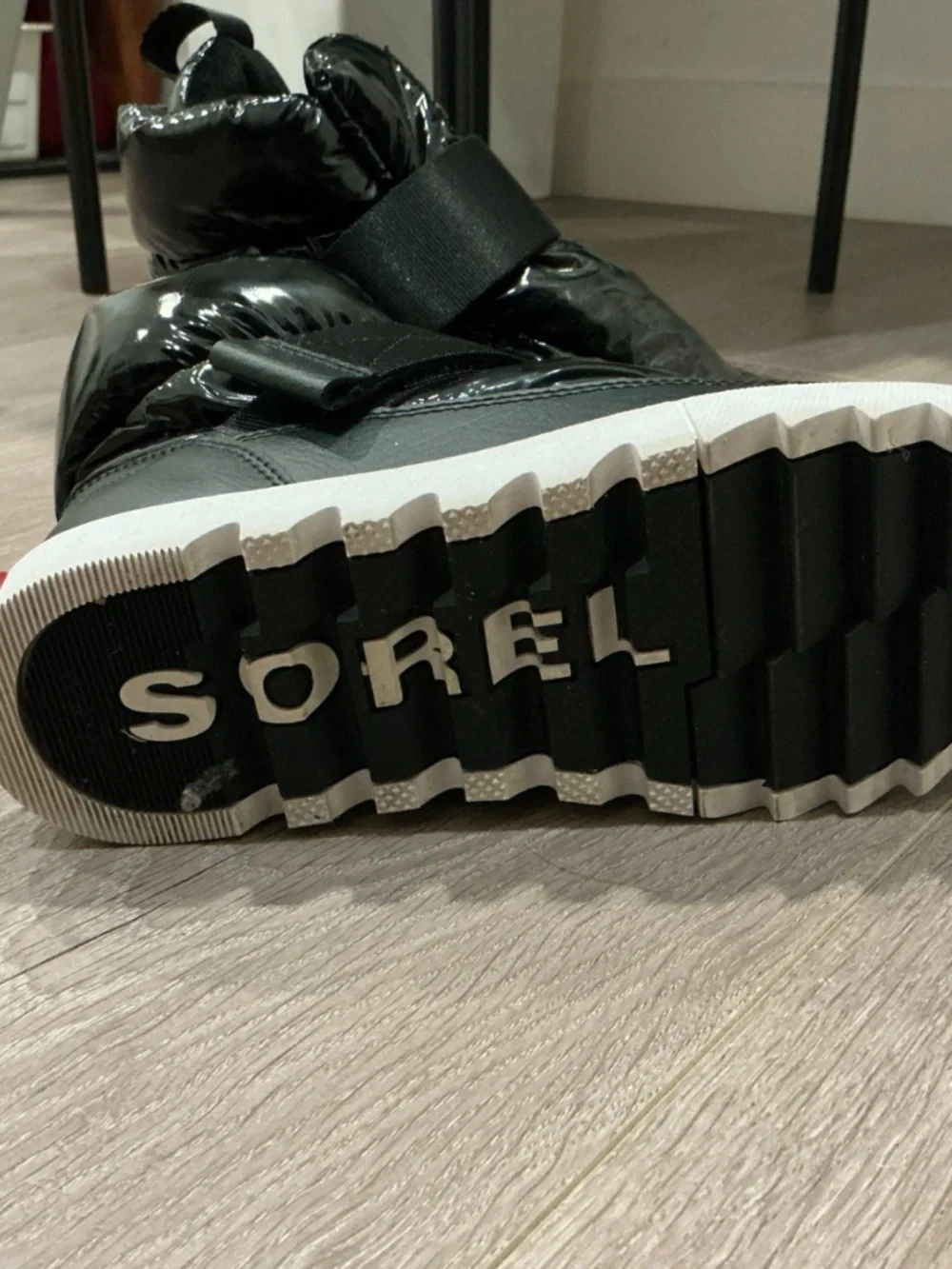 SOREL Waterproof Insulated Winter Boots Black Snow Boots 7.5